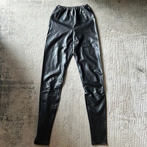 Wilfred Free Daria Pant